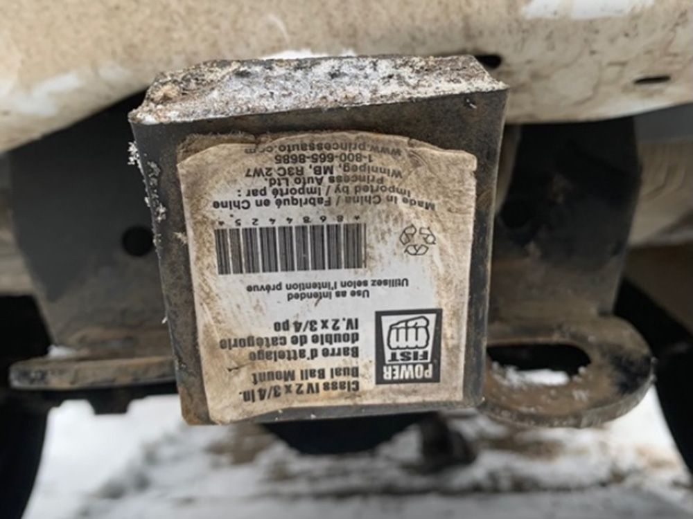 'Consequences can be dangerous': Trailer hitch alert from Edmonton police