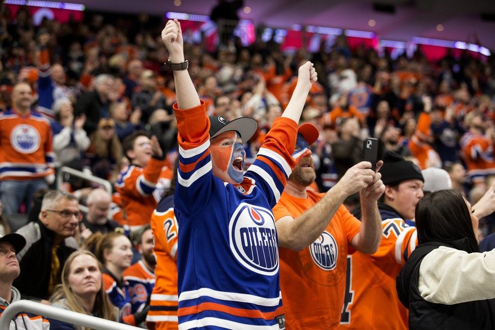 Edmonton oilers clearance fan shop