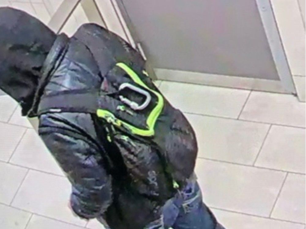 Suspect in New Year' Eve stabbings