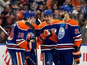 oilers celebrate a goal