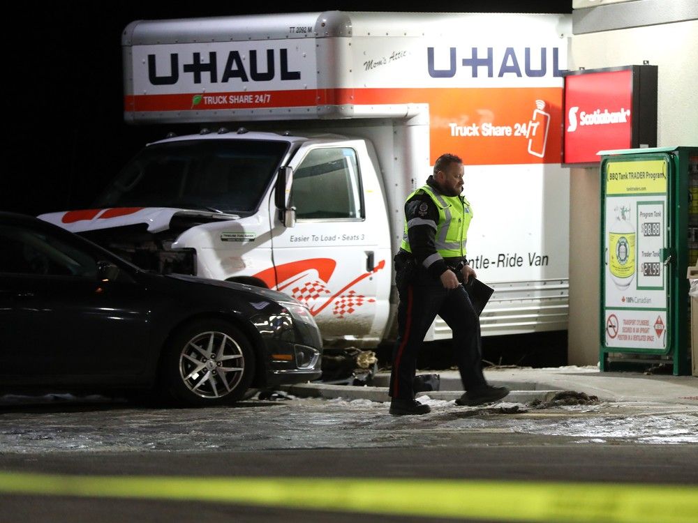 RCMP event leads to dramatic scene in southwest Edmonton Saturday