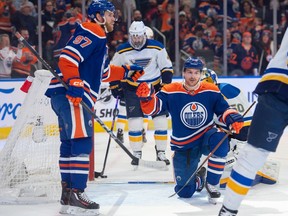 McDavid ends his 10-game goal drought in dramatic fashion