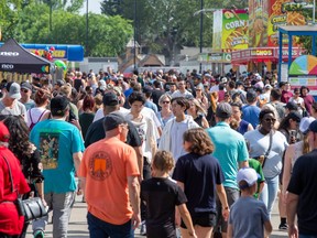 K-Days crowd