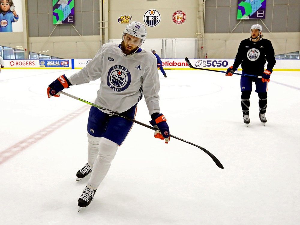 Edmonton Oilers' Leon Draisaitl (29) participated in team practice.