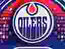 Le gardien de but Eemil Vinni est sélectionné par les Oilers d'Edmonton avec le 64e choix au total lors de la deuxième ronde du repêchage Upper Deck 2024 de la LNH au Sphere le 28 juin 2024 à Las Vegas, Nevada.