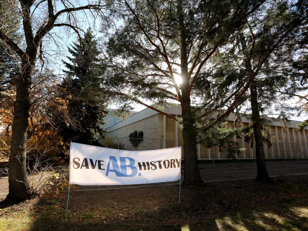 Alberta Infrastructure entered negotiations in November with a proponent to redevelop the Glenora site which had been slated for demolition.