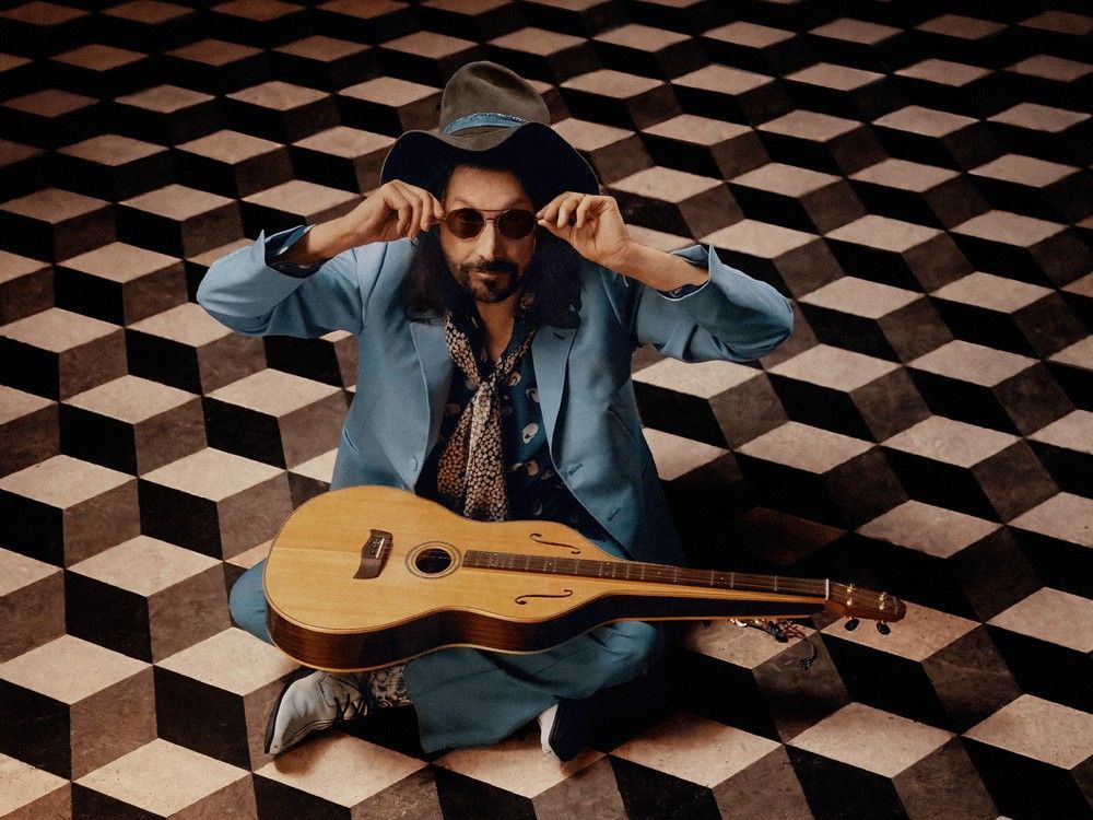Singer-songwriter and former Tom Petty and the Heartbreakers' guitarist Mike Campbell now leads Mike Campbell and the Dirty Knobs.