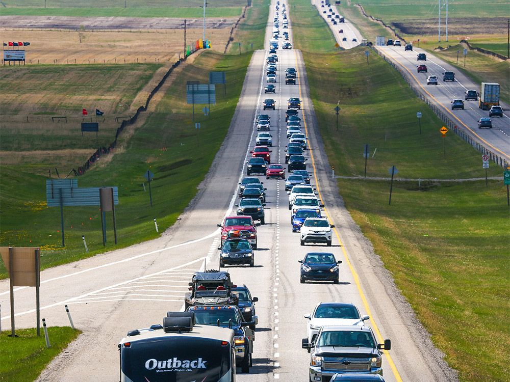 Bell: Danielle Smith refuses to cave to fear-mongering Alberta auto insurers