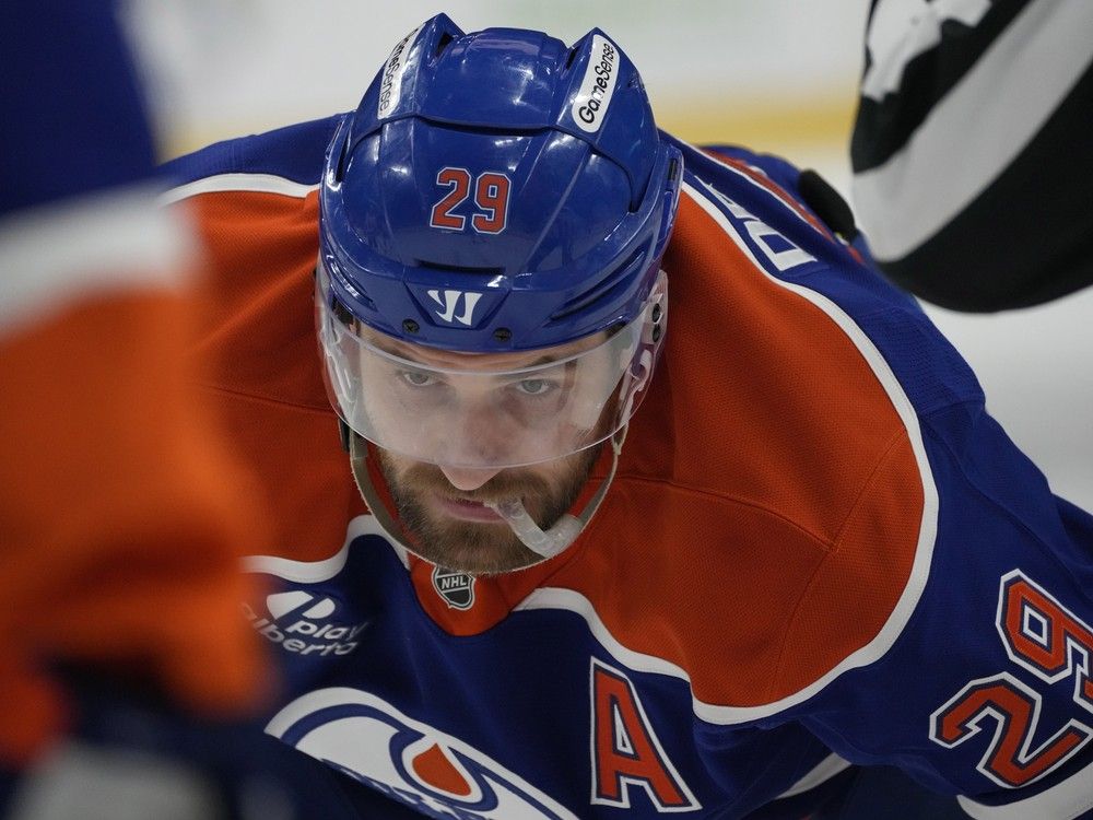 Draisaitl leaving Edmonton Oilers, flying to Germany for family matter