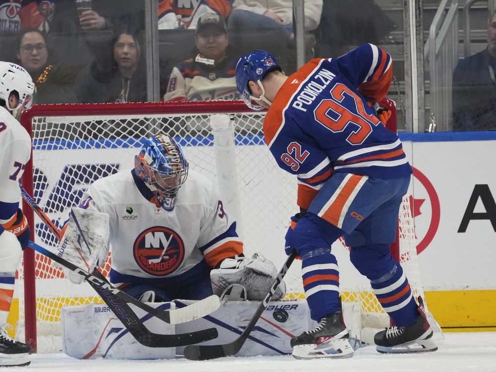 Player grades: Isles goalie singlehandedly thwarts Oilers onslaught, 1-0 NYI win