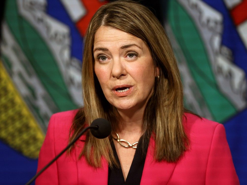 The brilliance of Smith’s move is that it pre-empts a separatism referendum by giving voters another option.