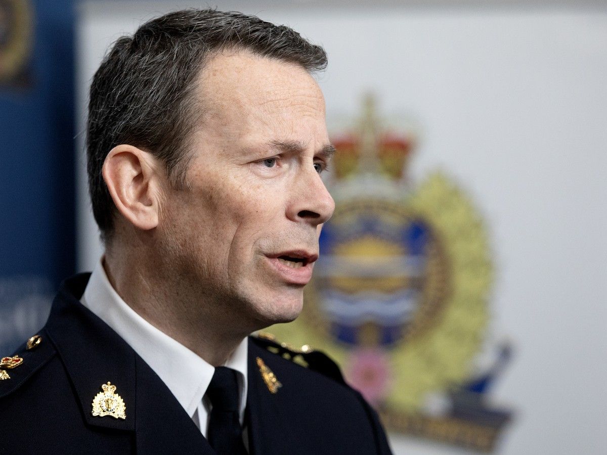 Chief Superintendent Duncan Pound, Assistant District Commander and Operations Officer, Lower Mainland District RCMP, discusses an extortion joint forces operation involving EPS, ALERT, RCMP and Canada Border Services Agency, during a press conference in Edmonton, Thursday March 19, 2026. Photo by David Bloom discusses an extortion joint forces operation involving EPS, ALERT, RCMP and Canada Border Services Agency, in Edmonton Thursday March 19, 2026.