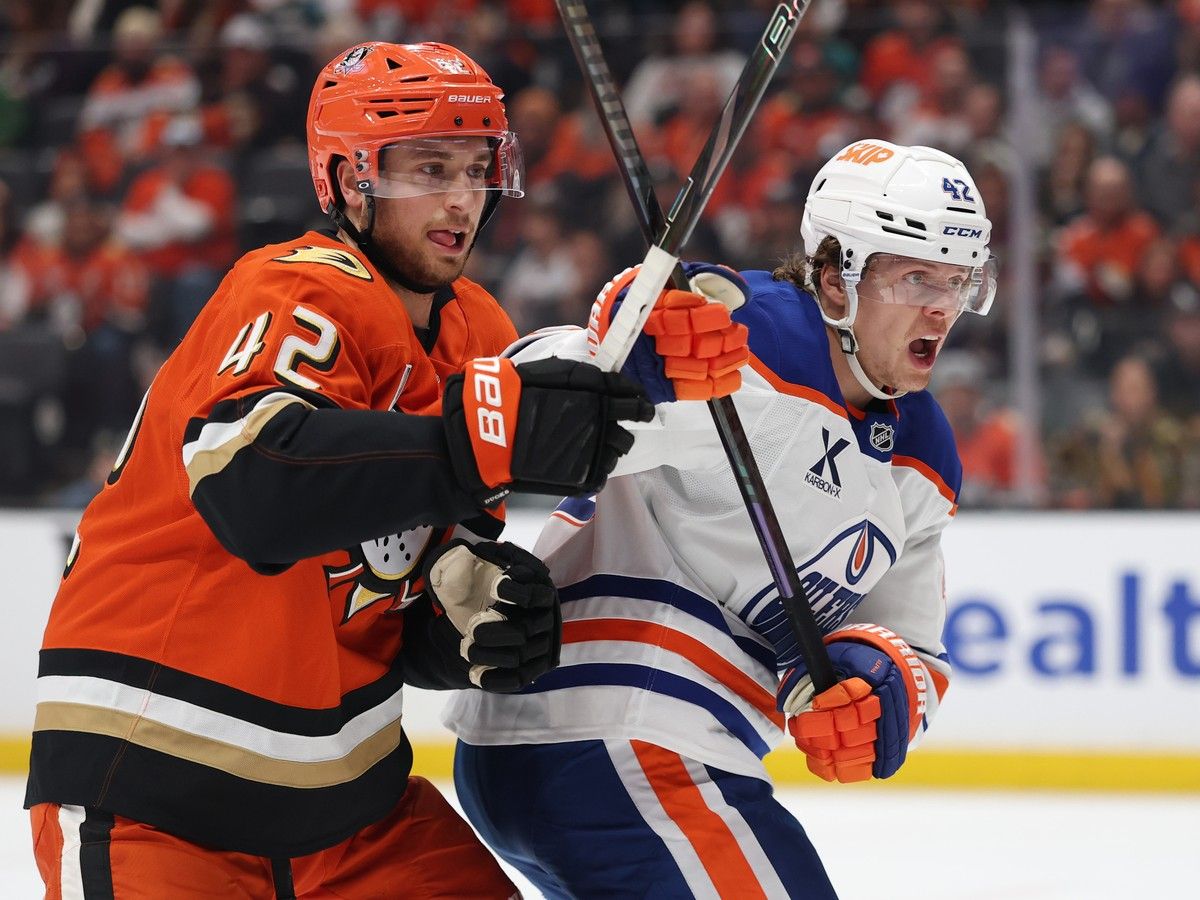 Anaheim Ducks eliminate Edmonton oilers in Round 1