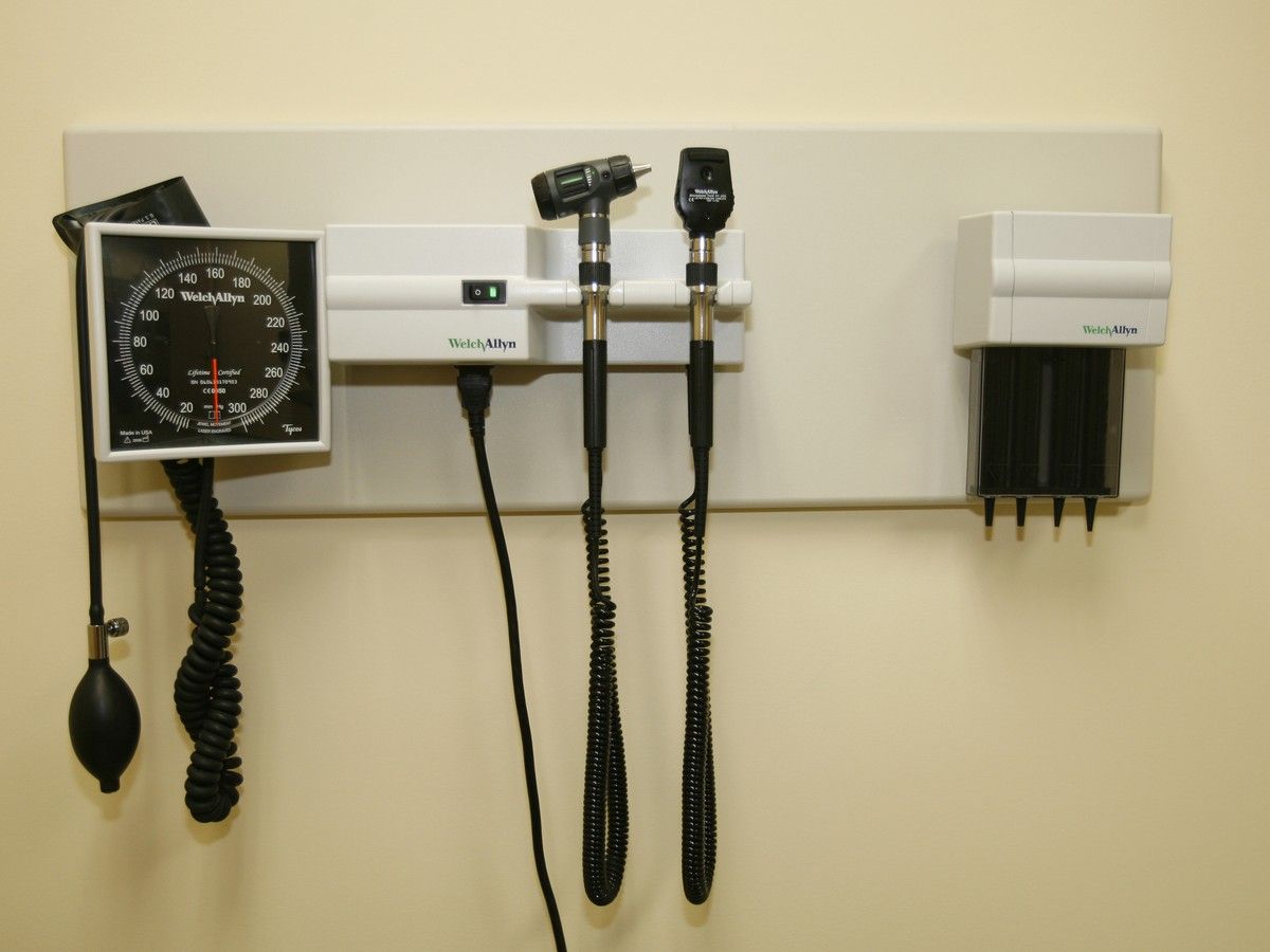 doctor's exam room