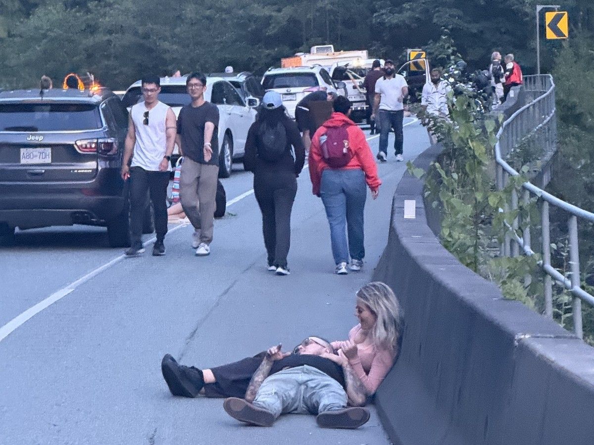 Motorcyclist dead, thousands stuck as crash causes eight-hour shutdown of Sea to Sky Highway overnight
