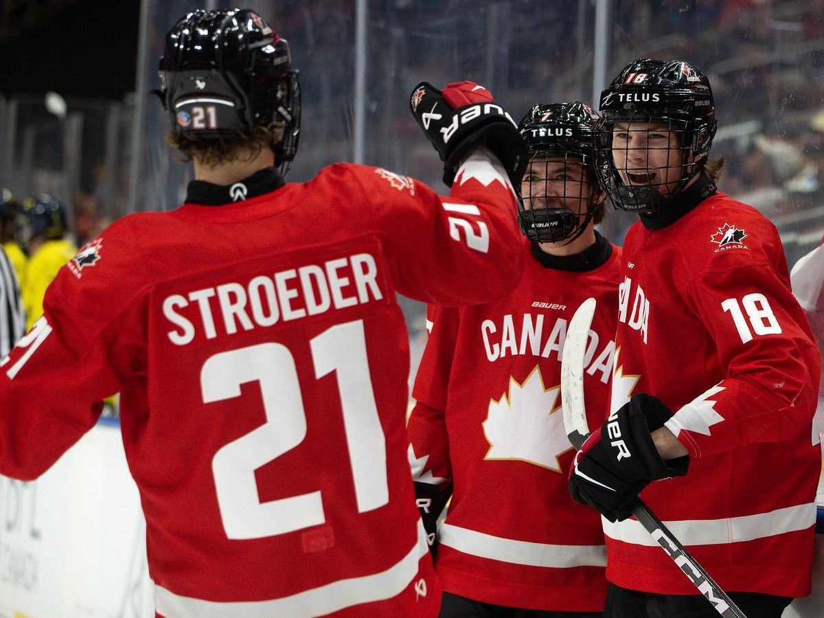 Stroeder was far from the fourth wheel, with his six points in the three games of the round robin. Three goals and three helpers.