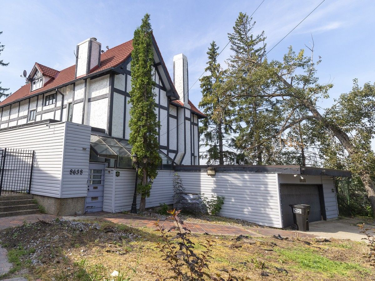 A home once owned by former Edmonton Oilers owner Peter Pocklington could potentially be on the auction block Oct. 29 for a tax sale