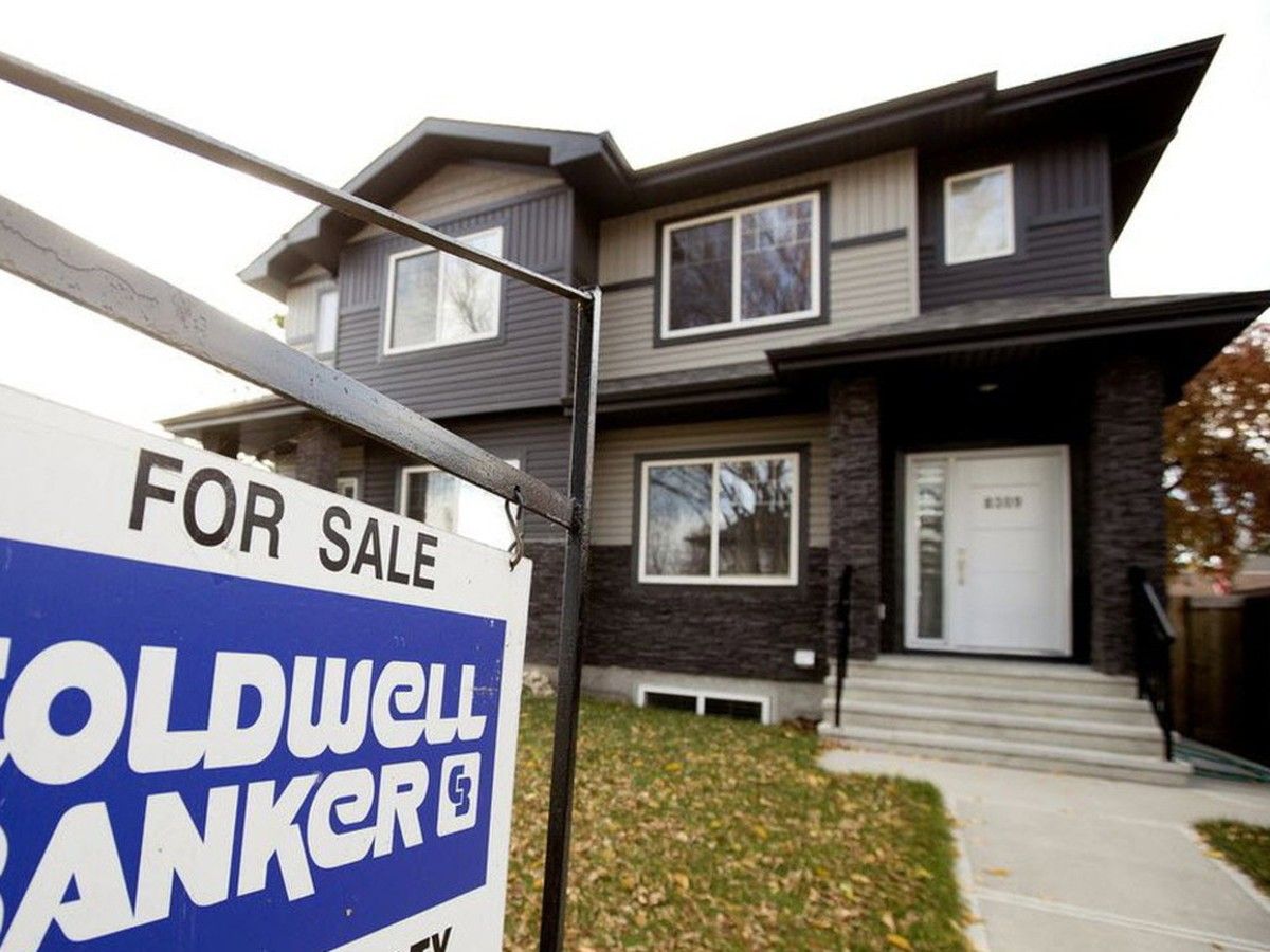 Are homebuyers sitting on the sidelines? | Edmonton Journal