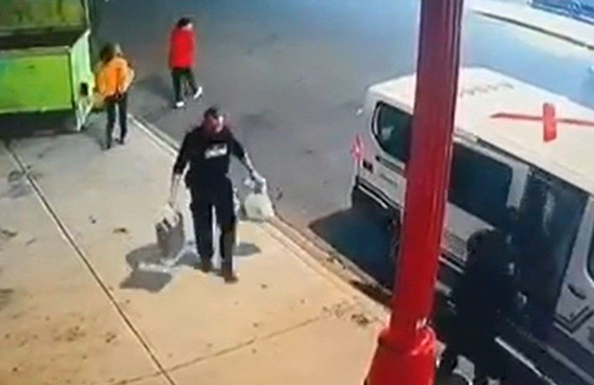 City calls for 'provincial reintegration co-ordination framework' after video surfaces showing inmates dropped off in Chinatown late Friday