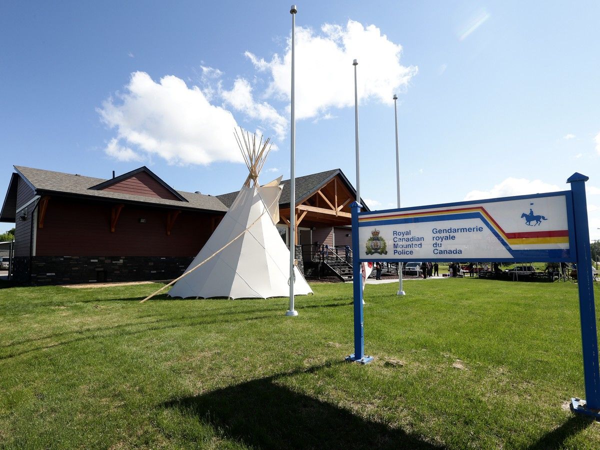 Edmonton man facing drug charge, hit with fine and ban following traffic stop in Enoch Cree Nation
