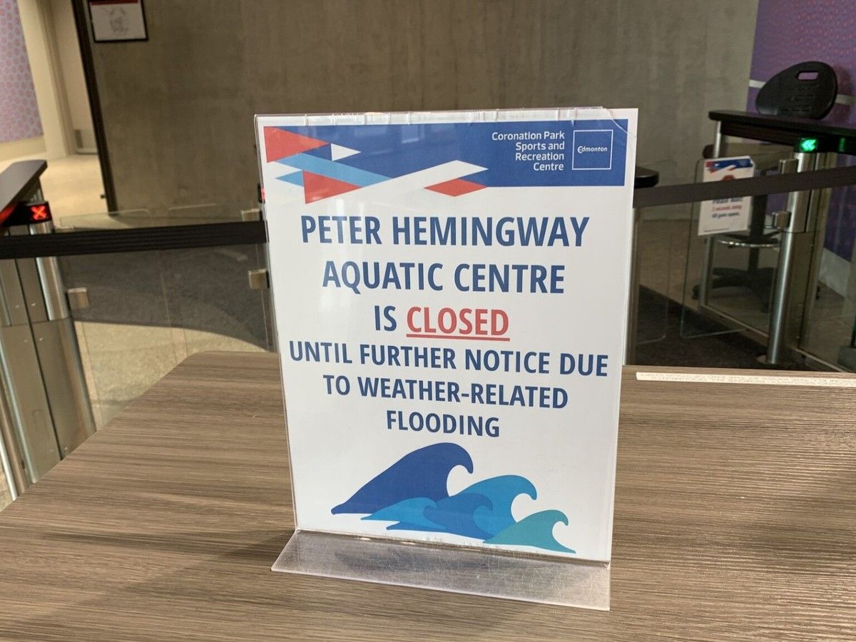 Hemingway signage