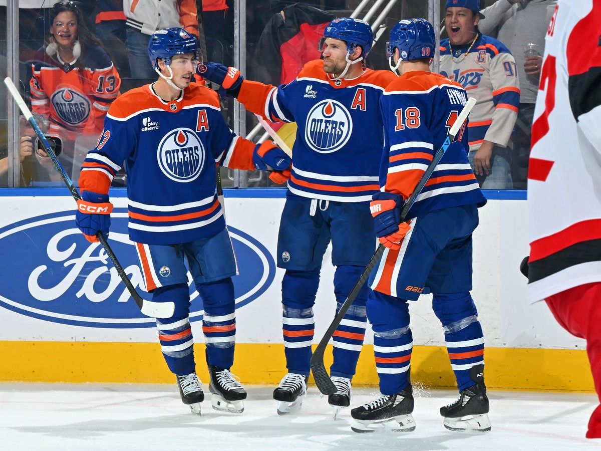 Oilers outlast hurricanes in 6-5 thriller