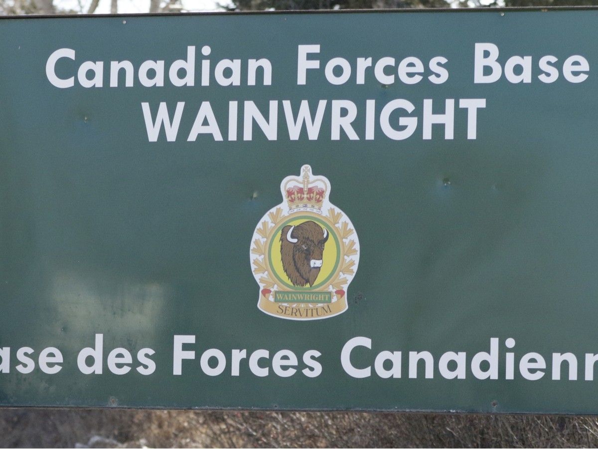 CFB Wainwright