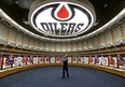 Edmonton Oilers team photographer Andy Devlin marvels at the new team dressing room in Rogers Place on Wednesday September 14, 2016. (PHOTO BY LARRY WONG/POSTMEDIA NETWORK)