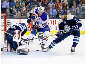 Connor McDavid and the Edmonton Oilers will look to end a five-game road losing streak in Columbus against the Blue Jackets on Tuesday, Dec. 12, 2017. (File)
