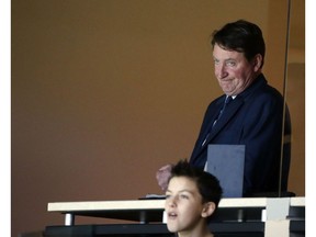 Wayne Gretzky, vice-chairman of Oilers Entertainment Group, looks thoroughly unimpressed watching the Edmonton Oilers fall 5-1 to the Dallas Stars in Dallas, Saturday, Jan. 6, 2018.
