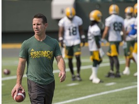 Carson Walch, offensive co-ordinator and receivers coach with the Edmonton Eskimos the past two seasons, has joined the coaching staff of the Super Bowl champion Philadelphia Eagles. (File)