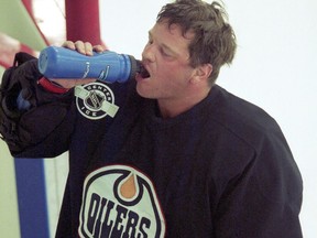 Brian Ross at an Edmonton Oilers practice in April 2003.