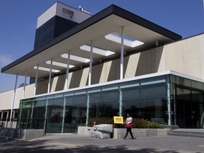 Stock Photo STK  Students' Union Building (SUB) at the University of Alberta, in Edmonton Wednesday May 16, 2018. Photo by David Bloom