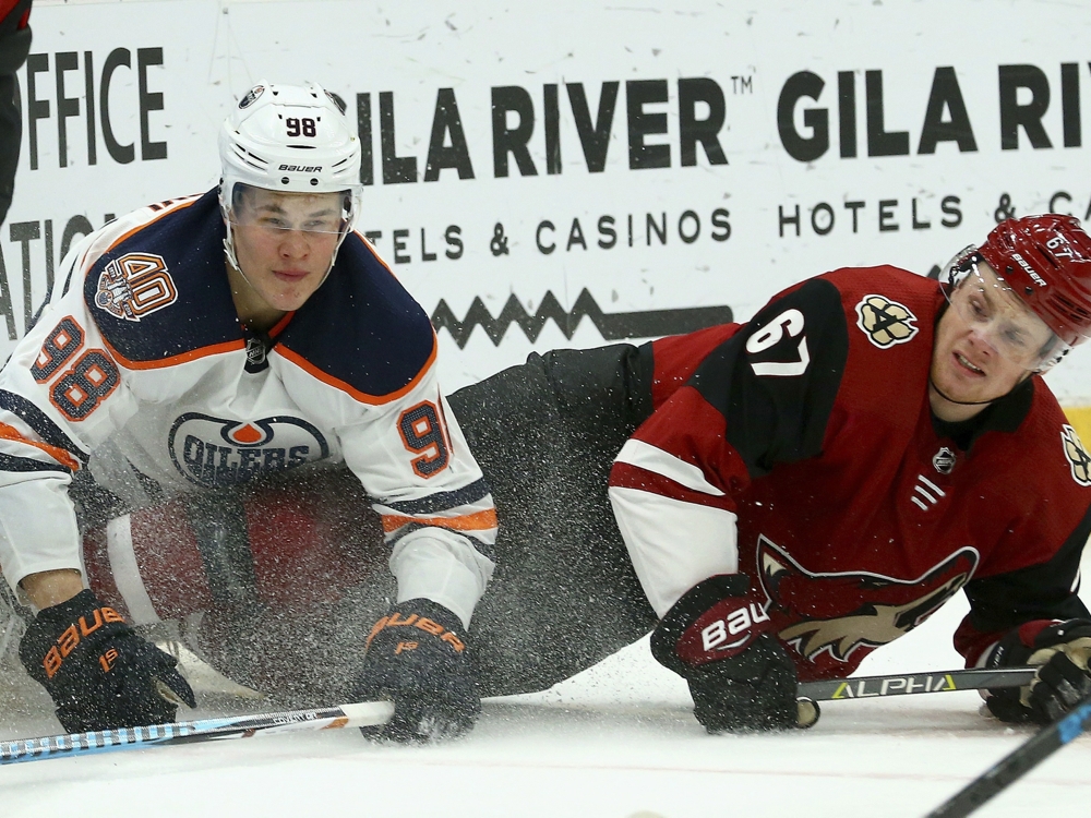 Two good friends, Clayton Keller and Auston Matthews, score in NHL