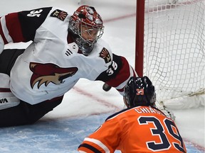 Edmonton Oilers Alex Chiasson (39) misses a wide open net on Arizona Coyotes goalie Darcy Kuemper (35) during NHL action at Rogers Place in Edmonton, Feb. 19, 2019.