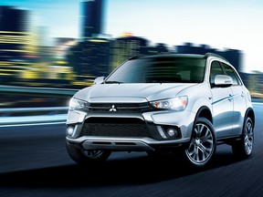 2019 Mitsubishi RVR Crossover