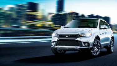 2019 Mitsubishi RVR Crossover