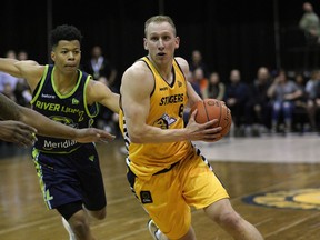 Niagara River Rats Trae Bell-Hayes (left) defends against Edmonton Stingers Jordan Baker (right) during Canadian Elite Basketball League (CEBL) game action at the Edmonton Expo Centre on Friday May 10, 2019.