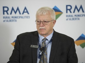 Al Kemmere, president of the Rural Municipalities of Alberta, speaking at the organization's 2018 conference at the Edmonton Convention Centre on Nov. 20, 2018, in Edmonton.