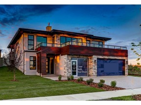 Giovanni, by Carriage Signature Homes in Edmonton, won Estate Home $800,000 - $1 Million at the 2021 BILD Alberta Awards.
