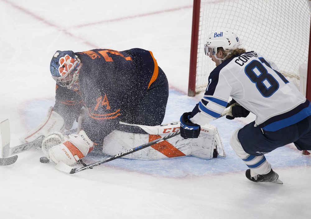 Photos: Stuart Skinner Stands On His Head In Edmonton Oilers' 2-1 ...