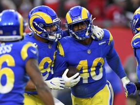 Los Angeles Rams outside linebacker Von Miller (40) and defensive end Aaron Donald (99) should put plenty of heat on Bengals QB Joe Burrow in Sunday's Super Bowl.