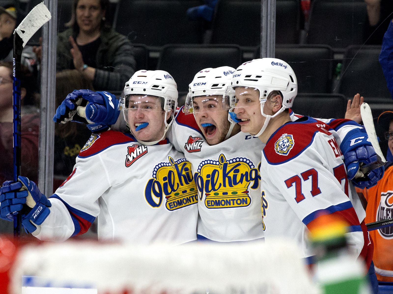 Depth scoring helps pace Oil Kings in playoff victory against Hurricanes Edmonton Sun
