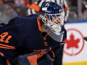 Mike Smith Re-Signs With Edmonton Oilers