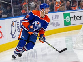 Edmonton Oilers Ryan Murray (28) skates against the Seattle Kraken during second period preseason action on Friday, Oct. 7, 2022 in Edmonton.