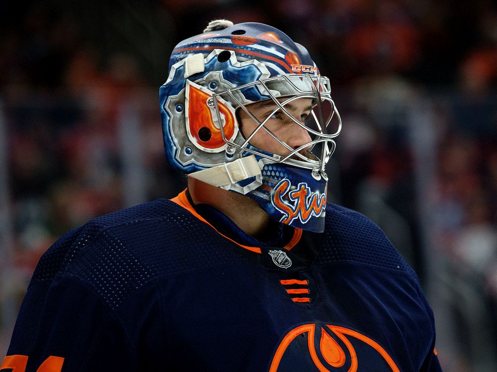 Oilers sign goalie Stuart Skinner to three-year, $7.8 million extension