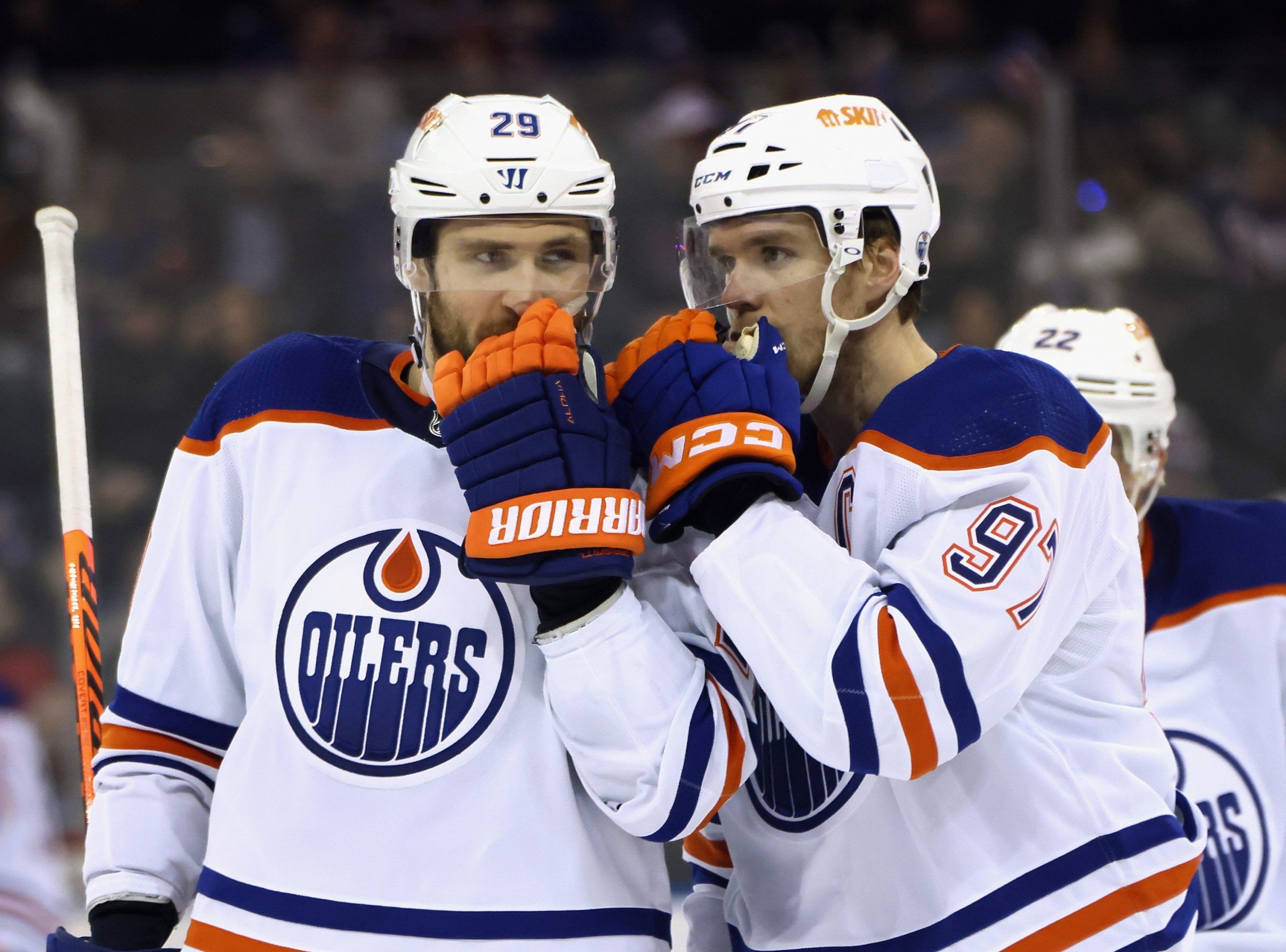 McDavid looking shell shocked at #Oilers practice today Via: @rrishaug, #EdmontonOilers