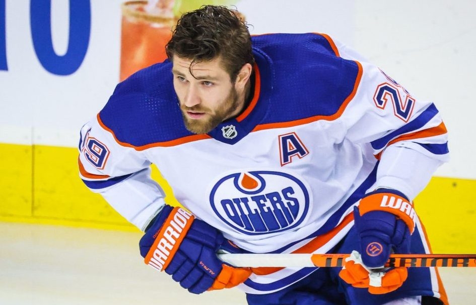 Adam on X: What Leon Draisaitl looked like the last time he didn't get a  point  / X