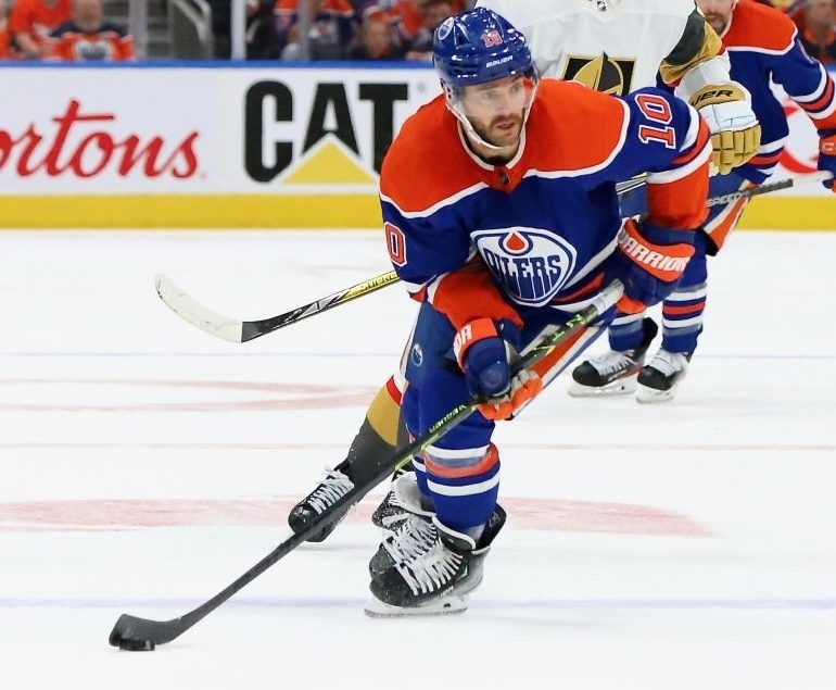 Oilers give forward McLeod a two-year extension