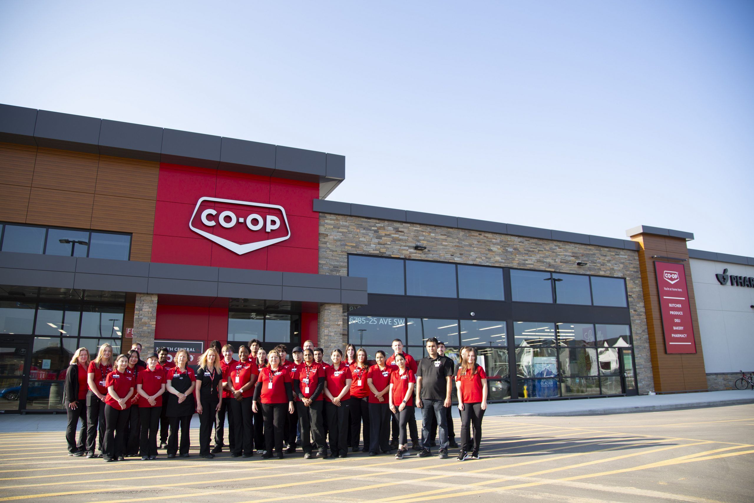 New Orchards Co-op Food Store opens with a focus on local vendors ...